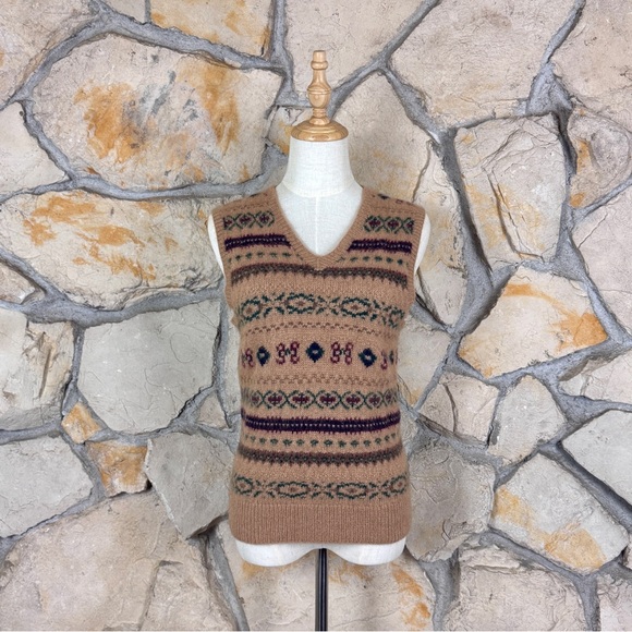 Polo Ralph Lauren c. 1980s Camel Hair Fair Isle Sweater Vest Chestnut | S-M - Picture 1 of 4